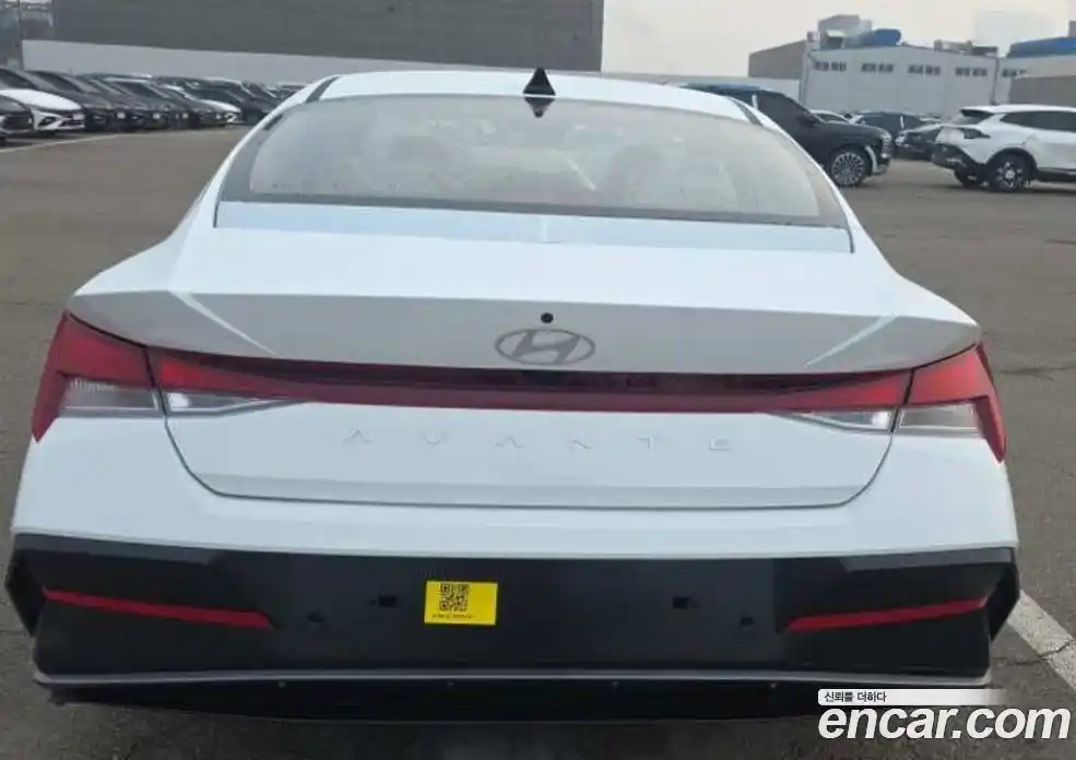 Hyundai Avante 2026 1.6 Автомат в Москве № 48823, фото 3