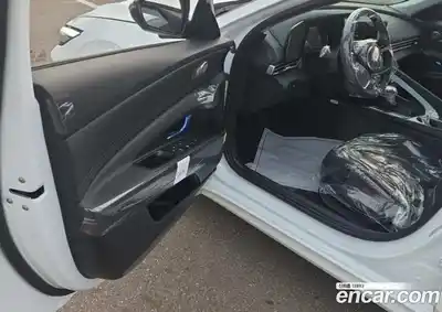 Hyundai Avante 2026 1.6 Автомат в Москве № 48823, миниатюра 4