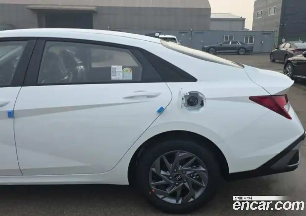 Hyundai Avante 2026 1.6 Автомат в Москве № 48823, фото 6