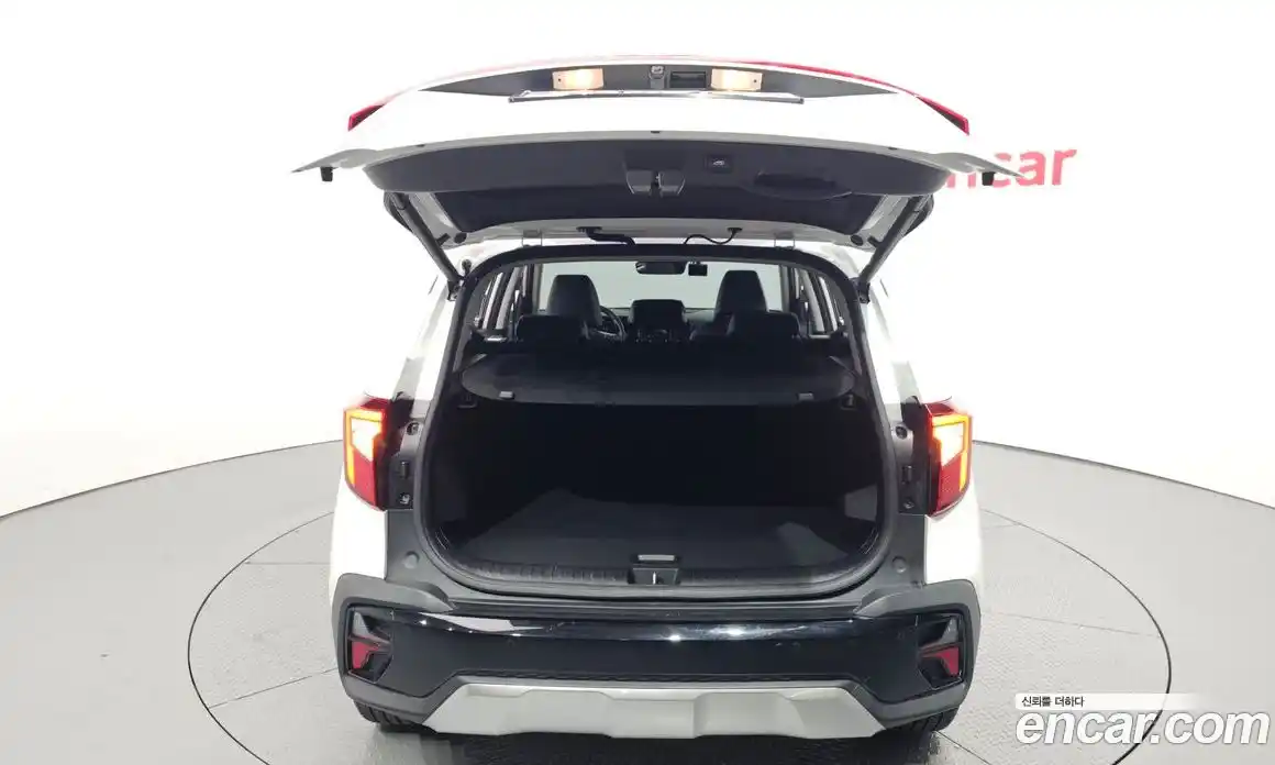 Kia Seltos 2024 1.6 Автомат в Москве № 50912, фото 7