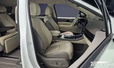 Kia Canival 2025 3.5 Автомат в Москве № 53691, миниатюра 8