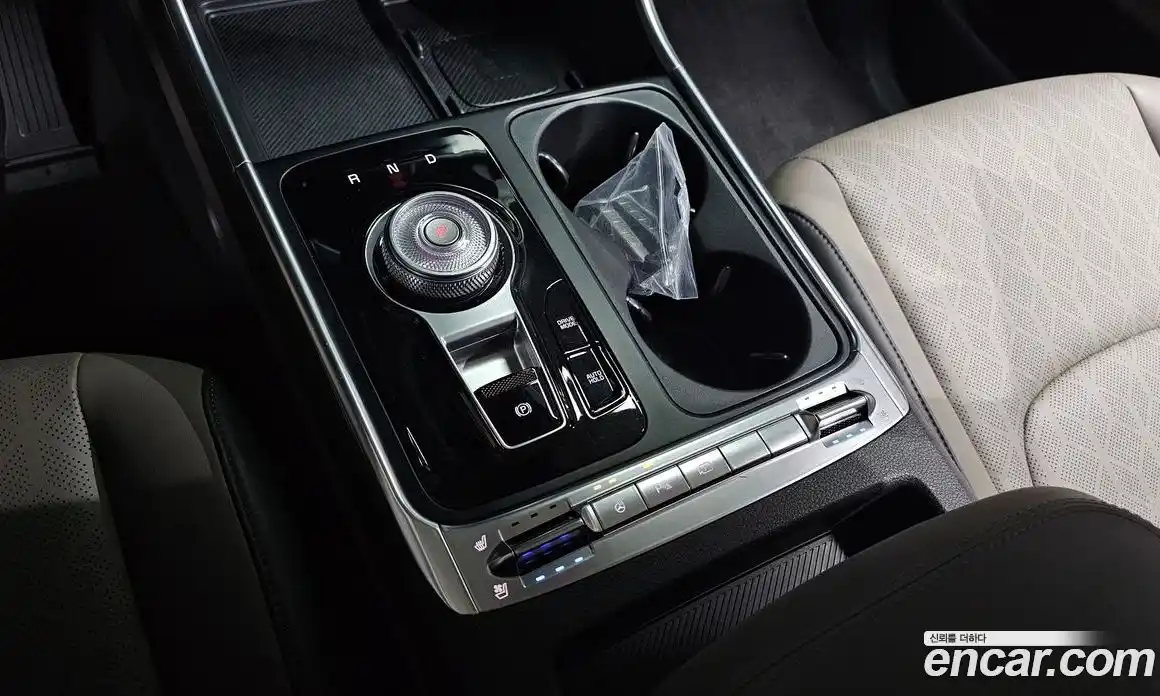 Kia Canival 2025 3.5 Автомат в Москве № 54199, фото 3