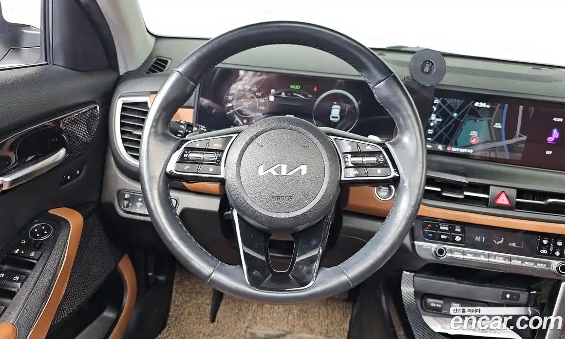 Kia Seltos 2023 1.6 Автомат в Москве № 56194, фото 12