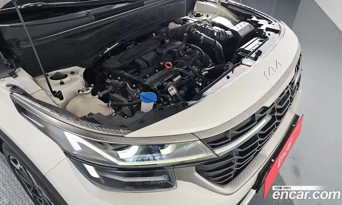 Kia Seltos 2023 1.6 Автомат в Москве № 56194, фото 5