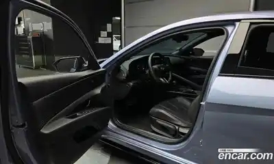 Hyundai Avante 2025 1.6 Автомат в Москве № 5718, миниатюра 3