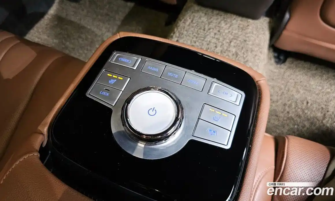 Genesis G80 2024 2.5 Автомат в Москве № 57866, фото 10