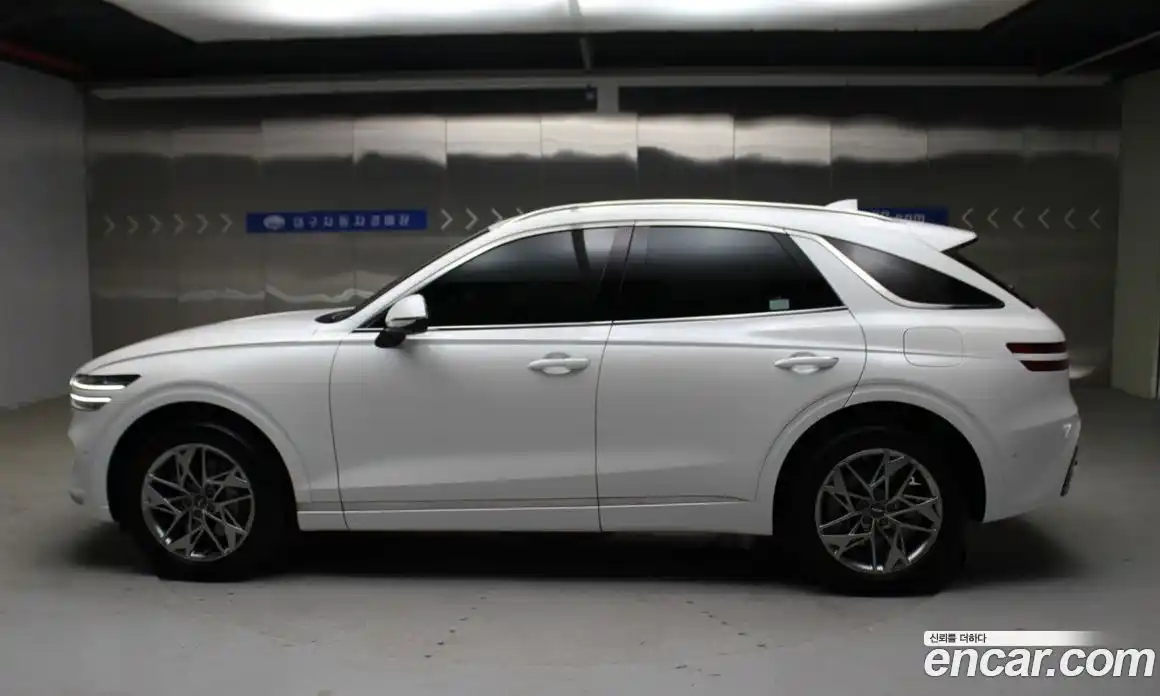 Genesis GV70 2023 2.5 Автомат в Москве № 58081, фото 18