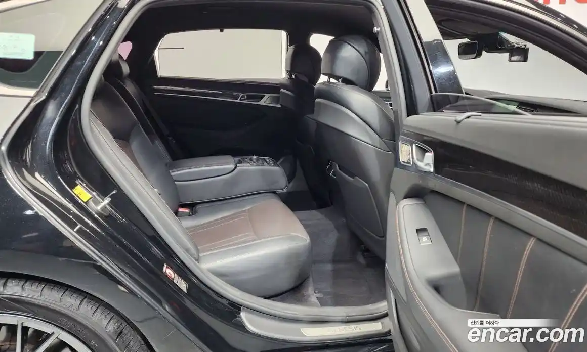 Genesis G80 2017 3.3 Автомат в Москве № 82452, фото 19