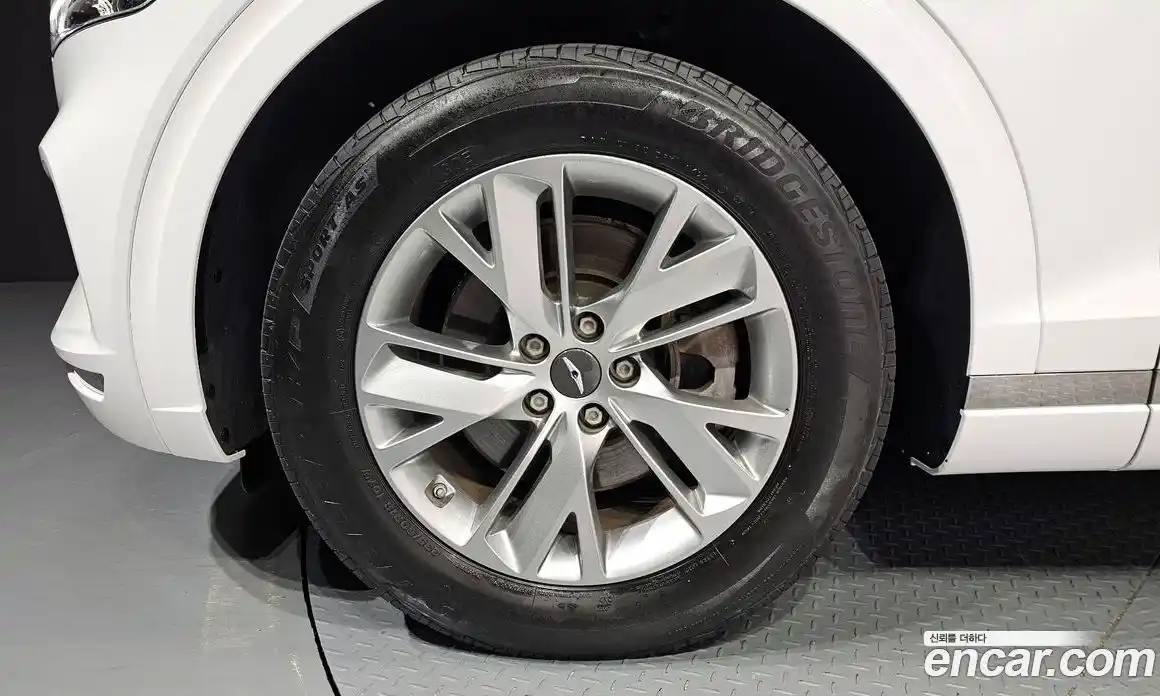 Genesis GV70 2023 2.5 Автомат в Москве № 85271, фото 5