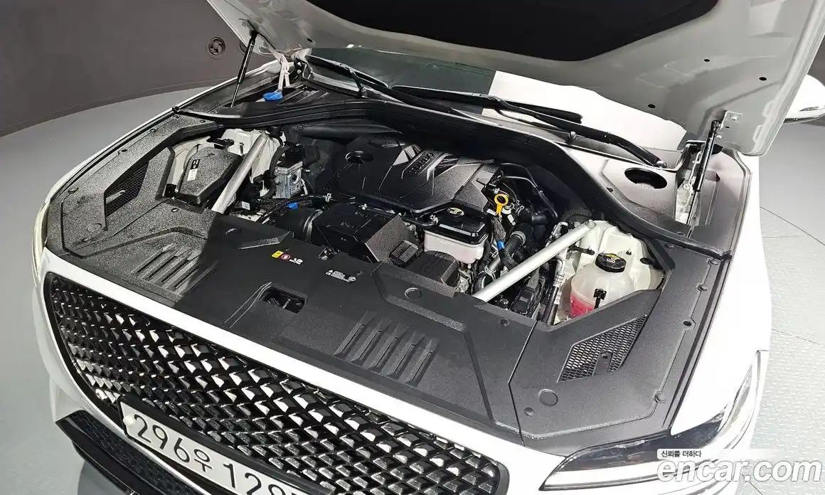 Genesis GV70 2023 2.5 Автомат в Москве № 85271, фото 6