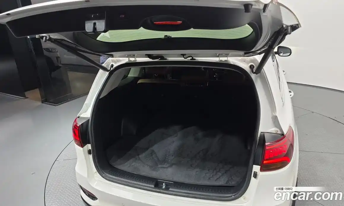 Kia Sorento 2018 2.0 Автомат в Москве № 96108, фото 12