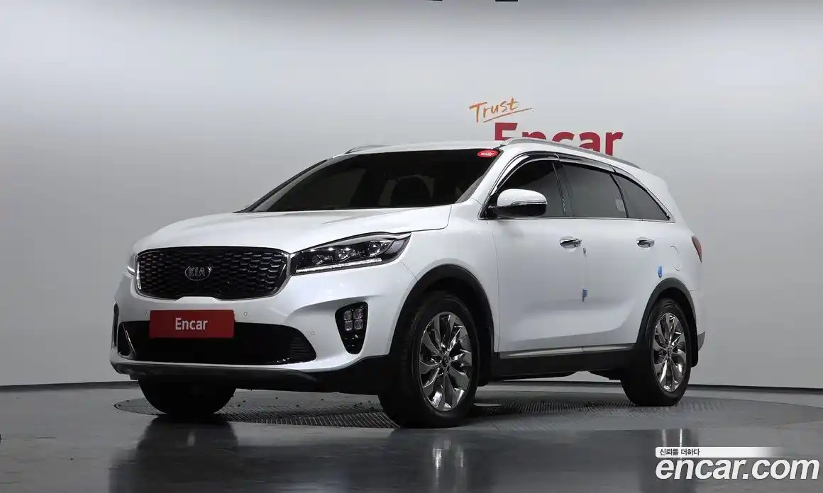 Kia Sorento 2018 2.0 Автомат в Москве № 96108, фото 18