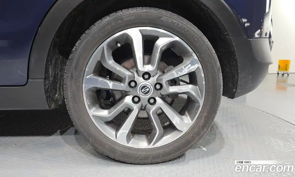 SsangYong TIBOLI 2016 1.6 Автомат в Москве № 98541, фото 16