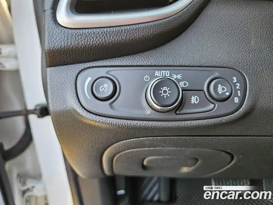 Chevrolet Trax 2019 1.4 Автомат в Москве № 103702, фото 12