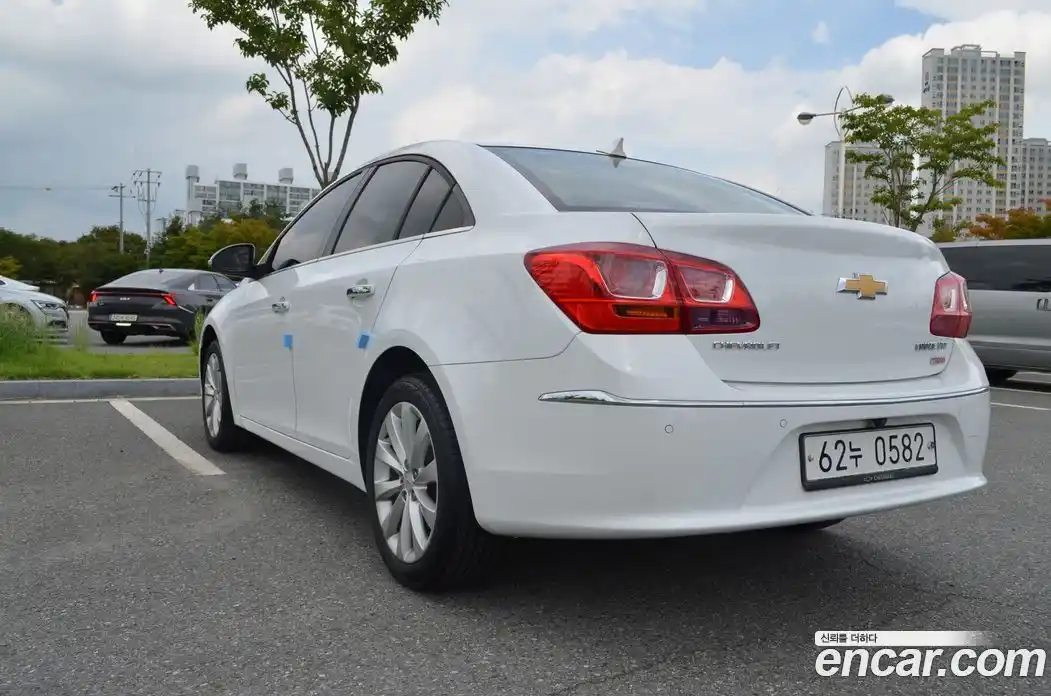 Chevrolet Cruze 2015 1.4 Автомат в Москве № 104537, фото 3