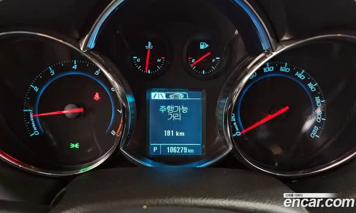 Chevrolet Cruze 2013 1.8 Автомат в Москве № 104681, фото 12