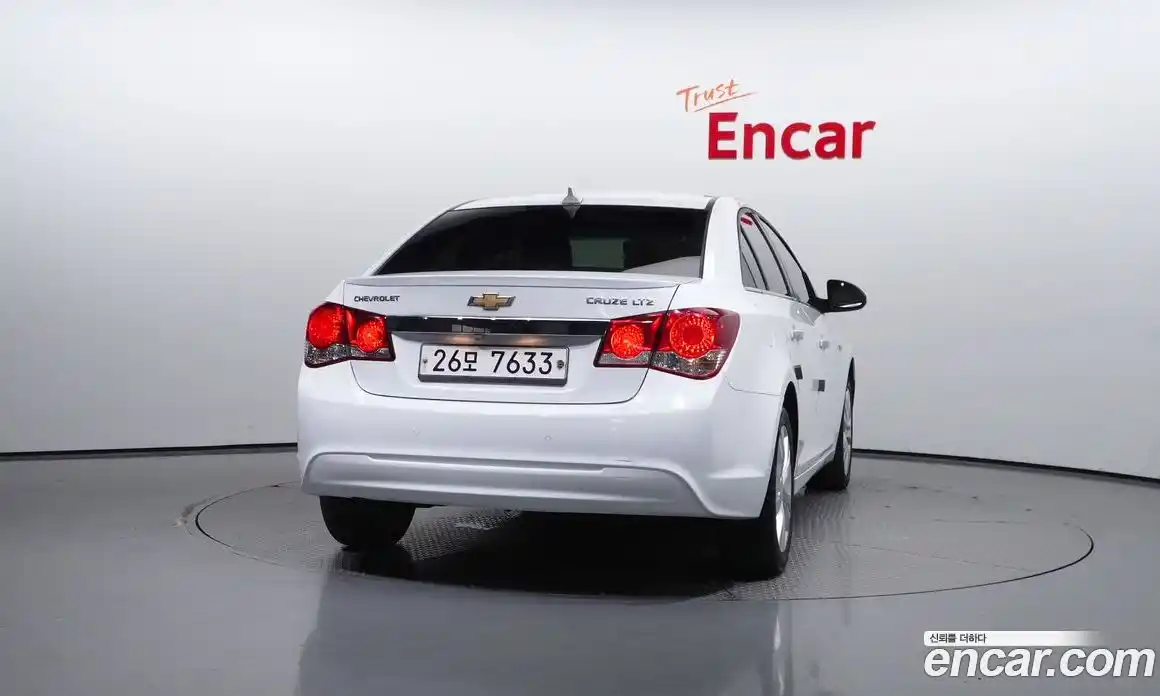 Chevrolet Cruze 2013 1.8 Автомат в Москве № 104681, фото 17