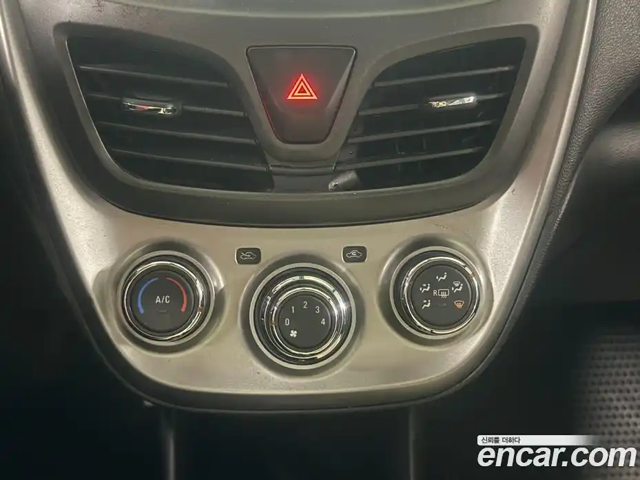 Chevrolet Spark 2018 1.0 Автомат в Москве № 105223, фото 15