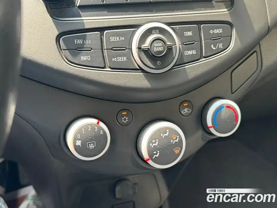 Chevrolet Spark 2013 1.0 Автомат в Москве № 105241, фото 12