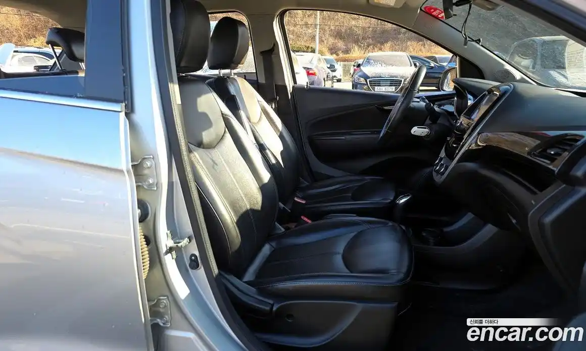 Chevrolet Spark 2016 1.0 Автомат в Москве № 105527, фото 6