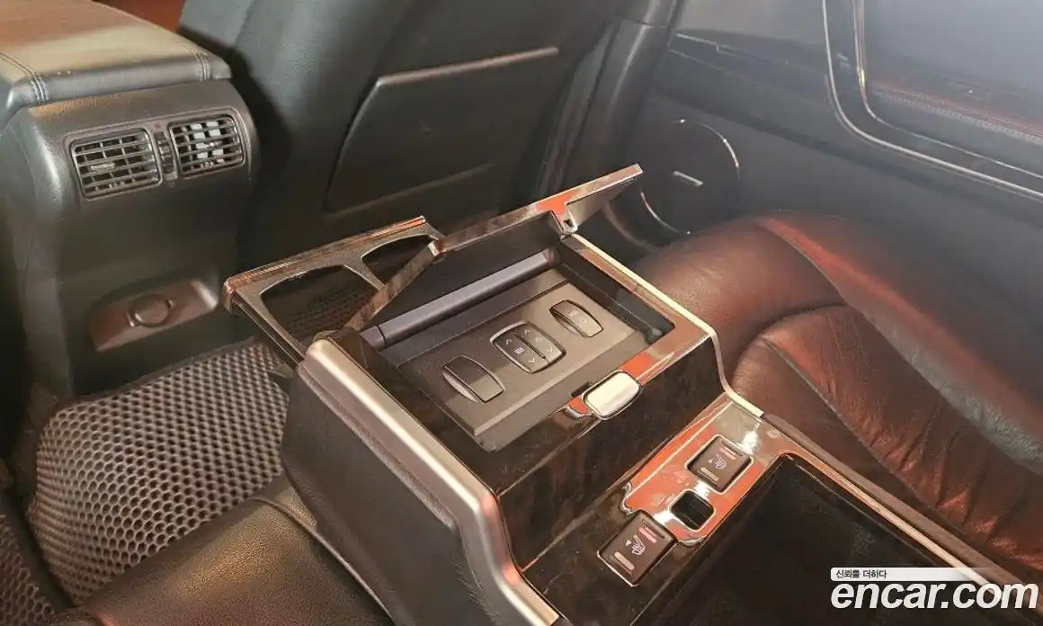 Renault SM7 2011 2.3 Автомат в Москве № 106014, фото 19