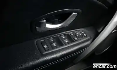 Renault SM3 2010 1.6 Автомат в Москве № 106053, миниатюра 10