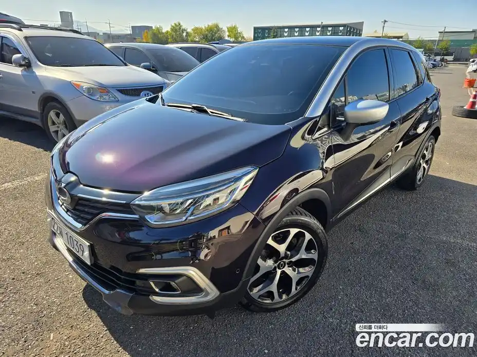 Renault QM3 2018 1.5 Автомат в Москве № 106604, фото 1