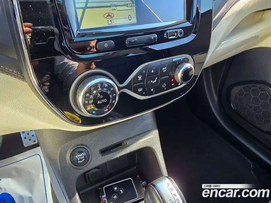 Renault QM3 2018 1.5 Автомат в Москве № 106604, фото 15