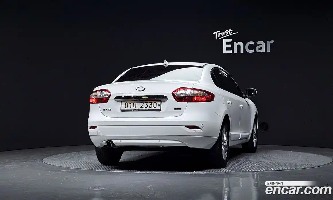 Renault SM3 2018 1.6 Автомат в Москве № 107150, фото 12