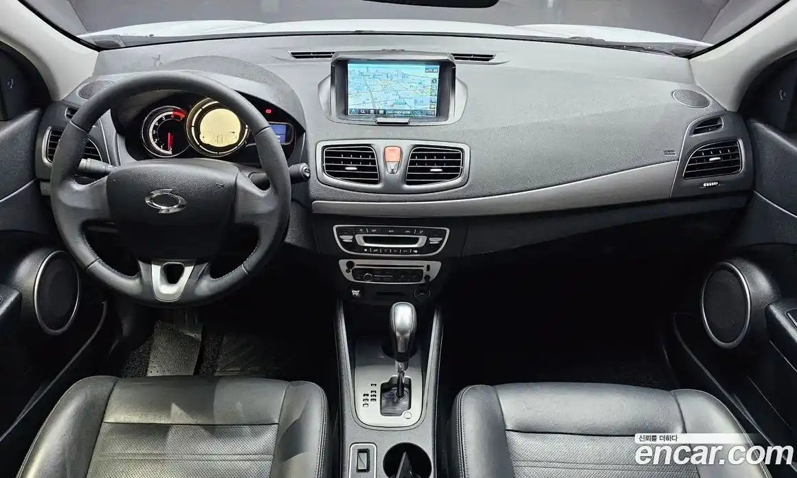 Renault SM3 2018 1.6 Автомат в Москве № 107150, фото 14