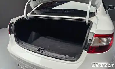 Renault SM3 2018 1.6 Автомат в Москве № 107150, миниатюра 3