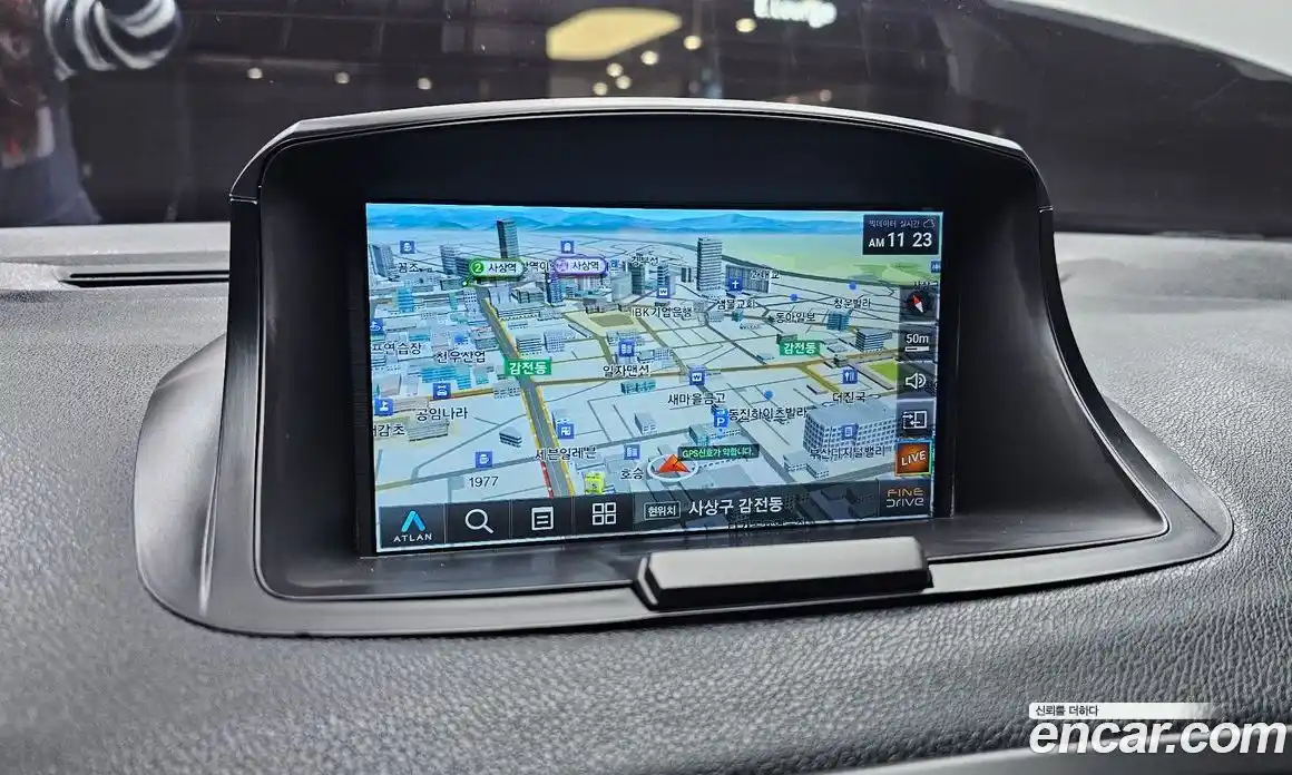 Renault SM3 2018 1.6 Автомат в Москве № 107150, фото 7