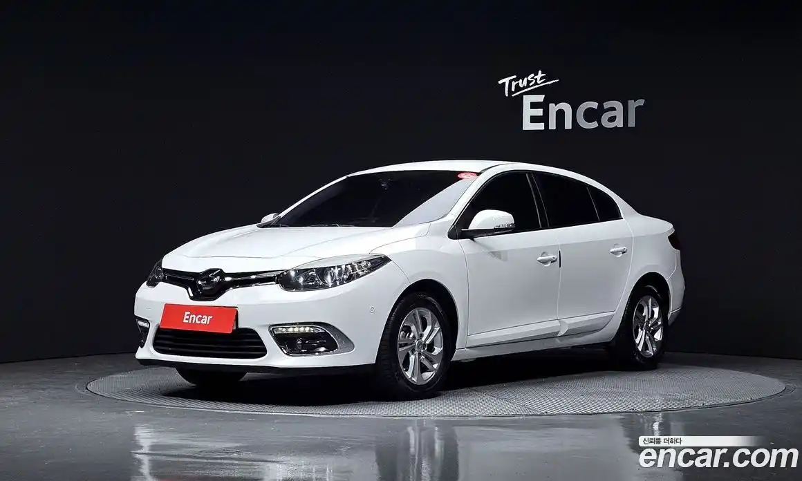 Renault SM3 2018 1.6 Автомат в Москве № 107150, фото 9