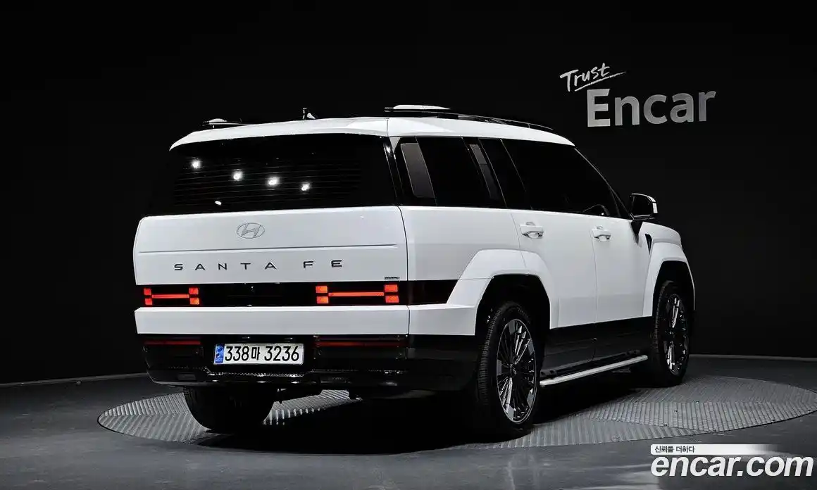 Hyundai Santa Fe 2024 1.6 Автомат в Москве № 109208, фото 17