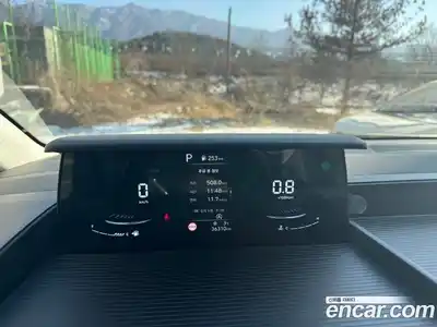 Hyundai Staria 2025 2.2 Автомат в Москве № 112010, миниатюра 5