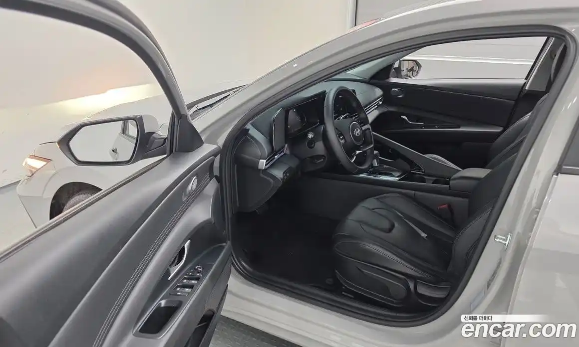 Hyundai Avante 2025 1.6 Автомат в Москве № 112944, фото 4