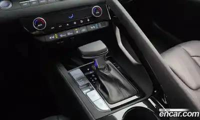 Hyundai Avante 2025 1.6 Автомат в Москве № 112944, миниатюра 9