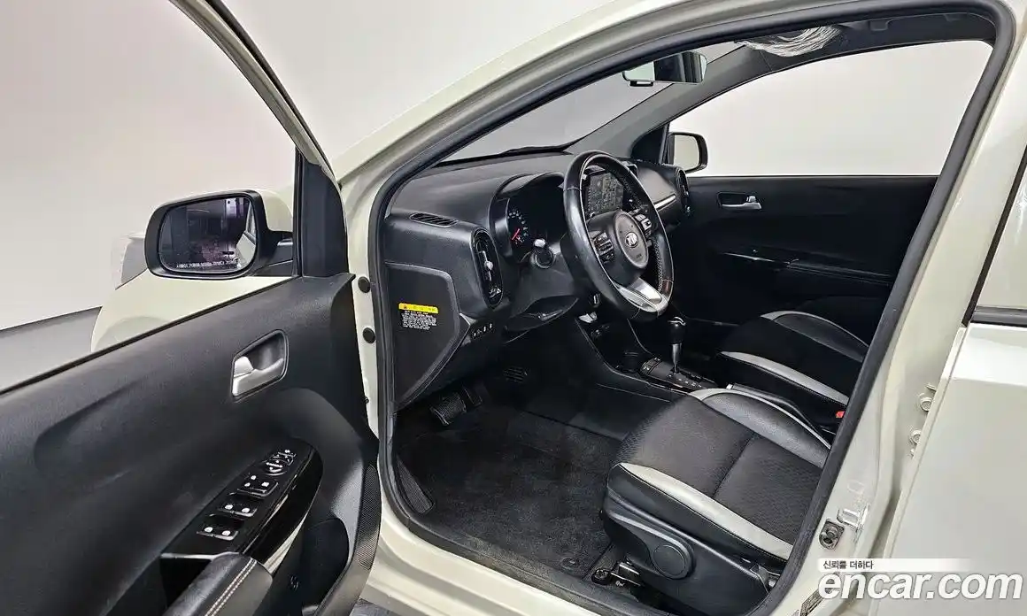 Kia Morning 2017 1.0 Автомат в Москве № 115354, фото 15