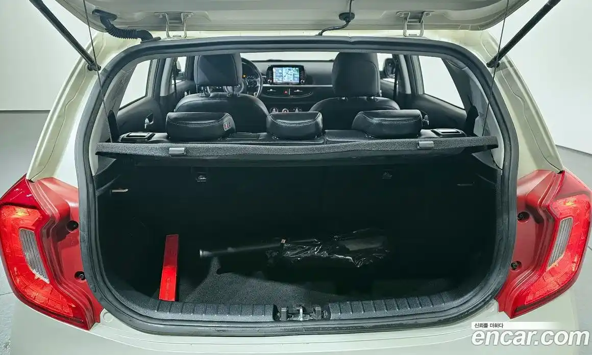 Kia Morning 2017 1.0 Автомат в Москве № 115354, фото 8