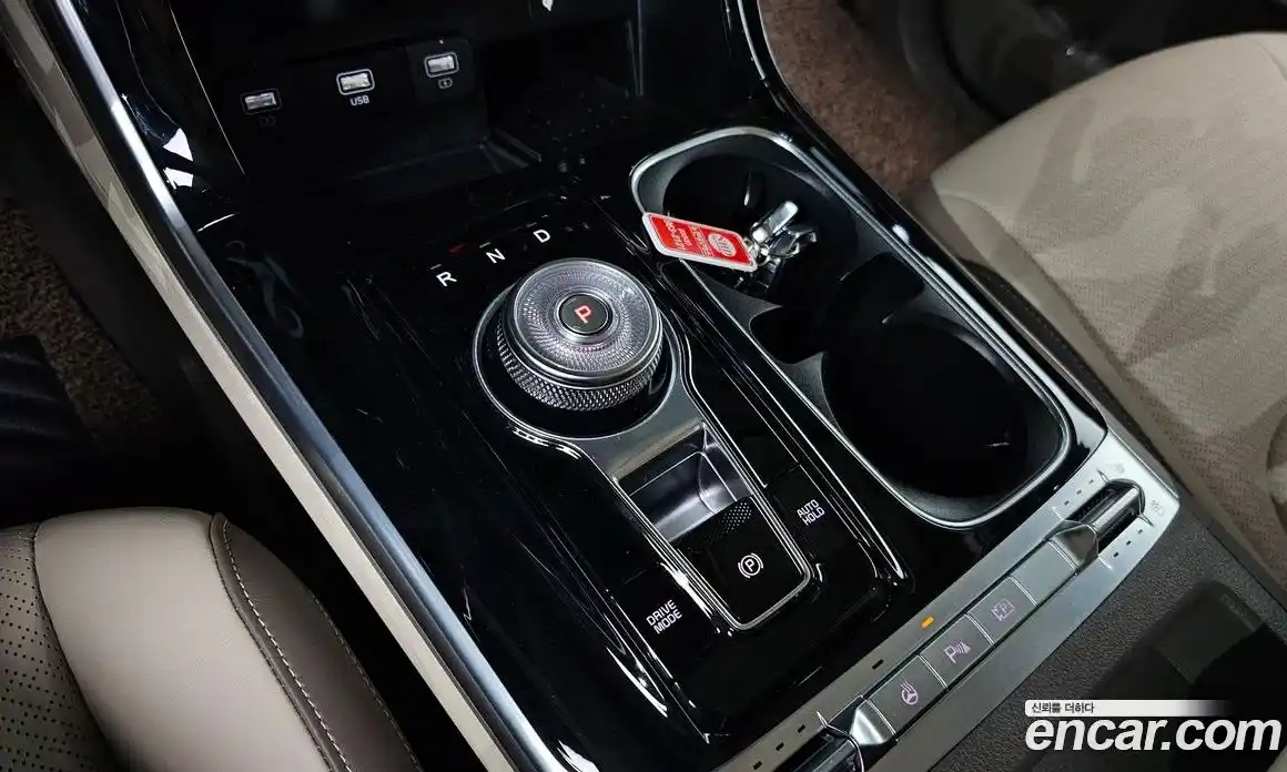 Kia Canival 2023 3.5 Автомат в Москве № 115453, фото 6