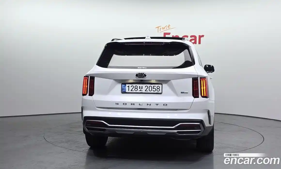 Kia Sorento 2021 1.6 Автомат в Москве № 11609, фото 4