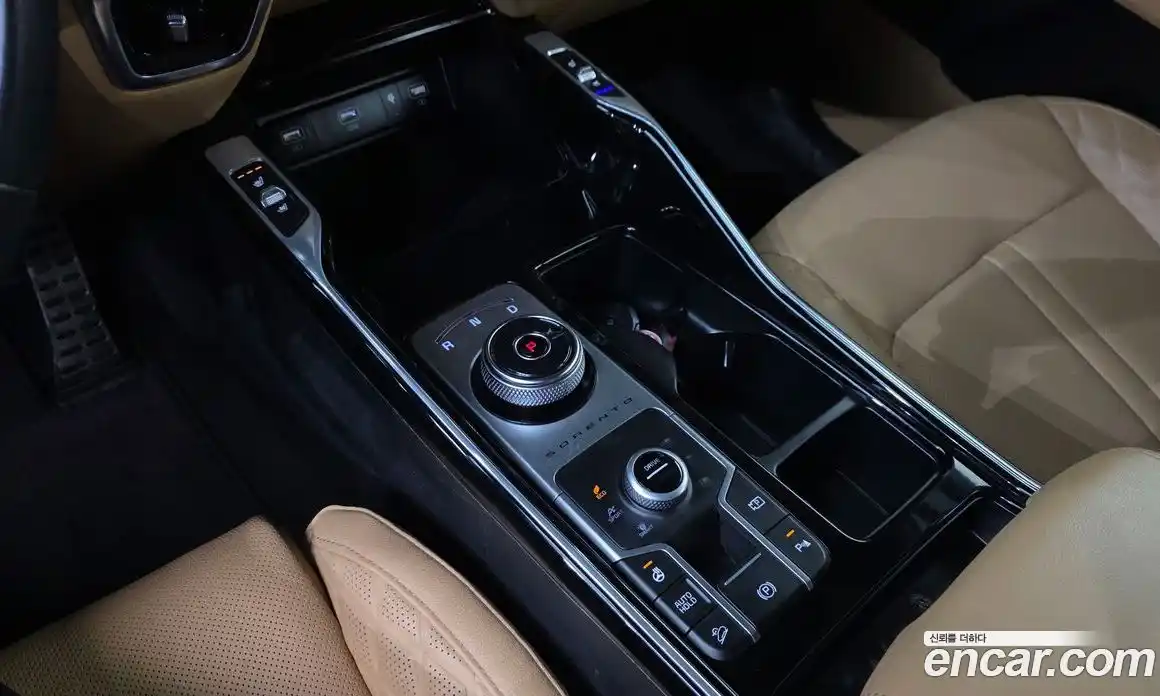 Kia Sorento 2021 1.6 Автомат в Москве № 11609, фото 9