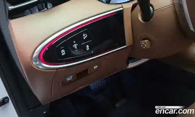 Genesis GV70 2023 2.5 Автомат в Москве № 116704, миниатюра 9