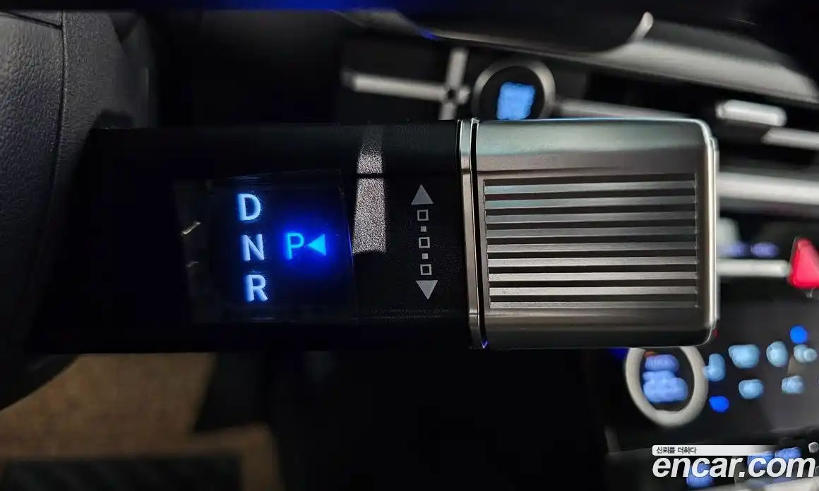 Hyundai Santa Fe 2024 1.6 Автомат в Москве № 117436, фото 19