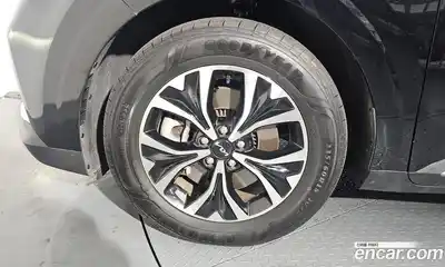 Kia Canival 2023 3.5 Автомат в Москве № 121190, миниатюра 5