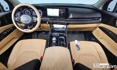 Kia Canival 2023 3.5 Автомат в Москве № 121190, миниатюра 6