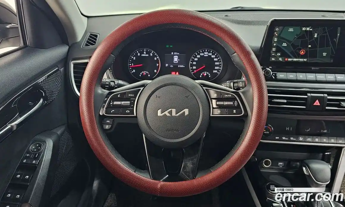 Kia Seltos 2022 1.6 Автомат в Москве № 121465, фото 13