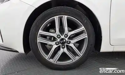 Kia K3 2019 1.6 Автомат в Москве № 122399, миниатюра 9