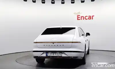 Hyundai Grandeur 2023 2.5 Автомат в Москве № 123216, миниатюра 11