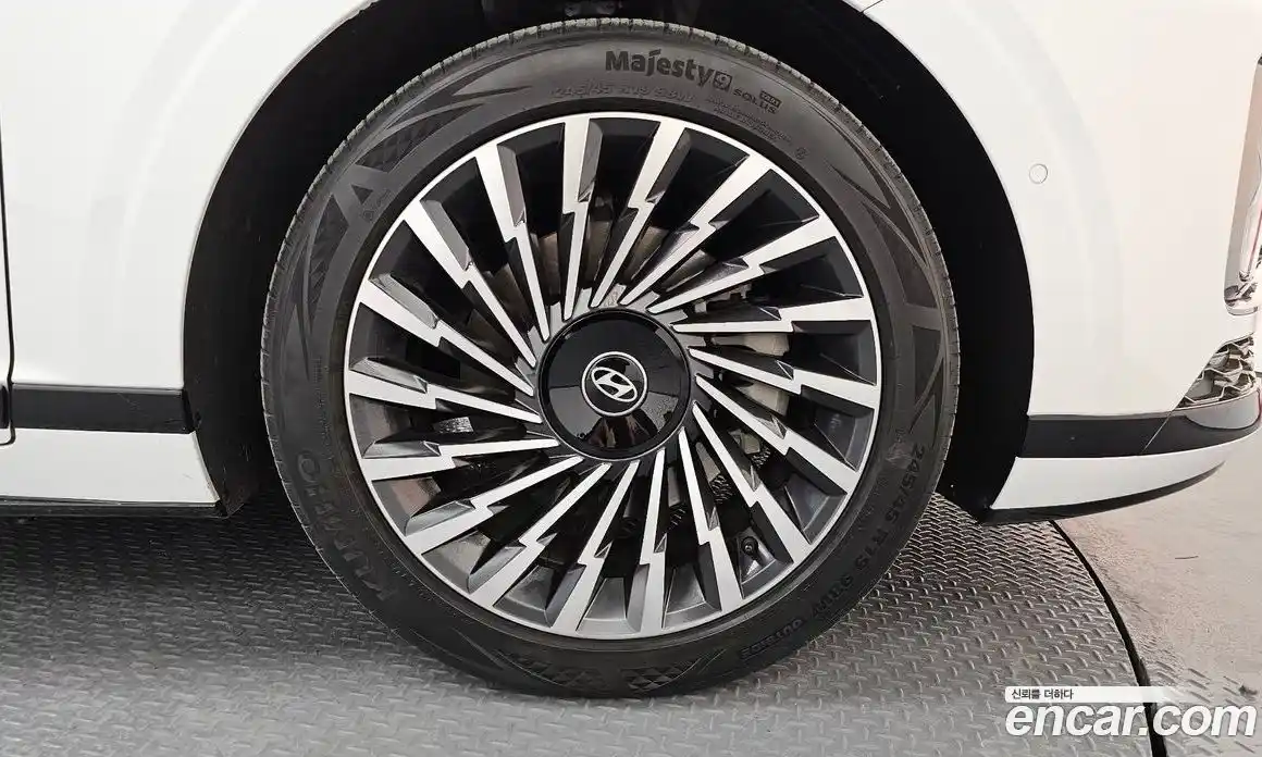 Hyundai Grandeur 2023 2.5 Автомат в Москве № 123216, фото 20